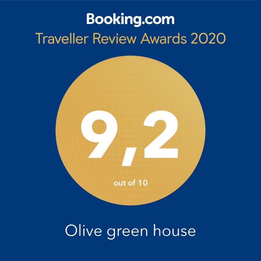 Olive Green House อาเยีย เปลาเยีย ภายนอก รูปภาพ