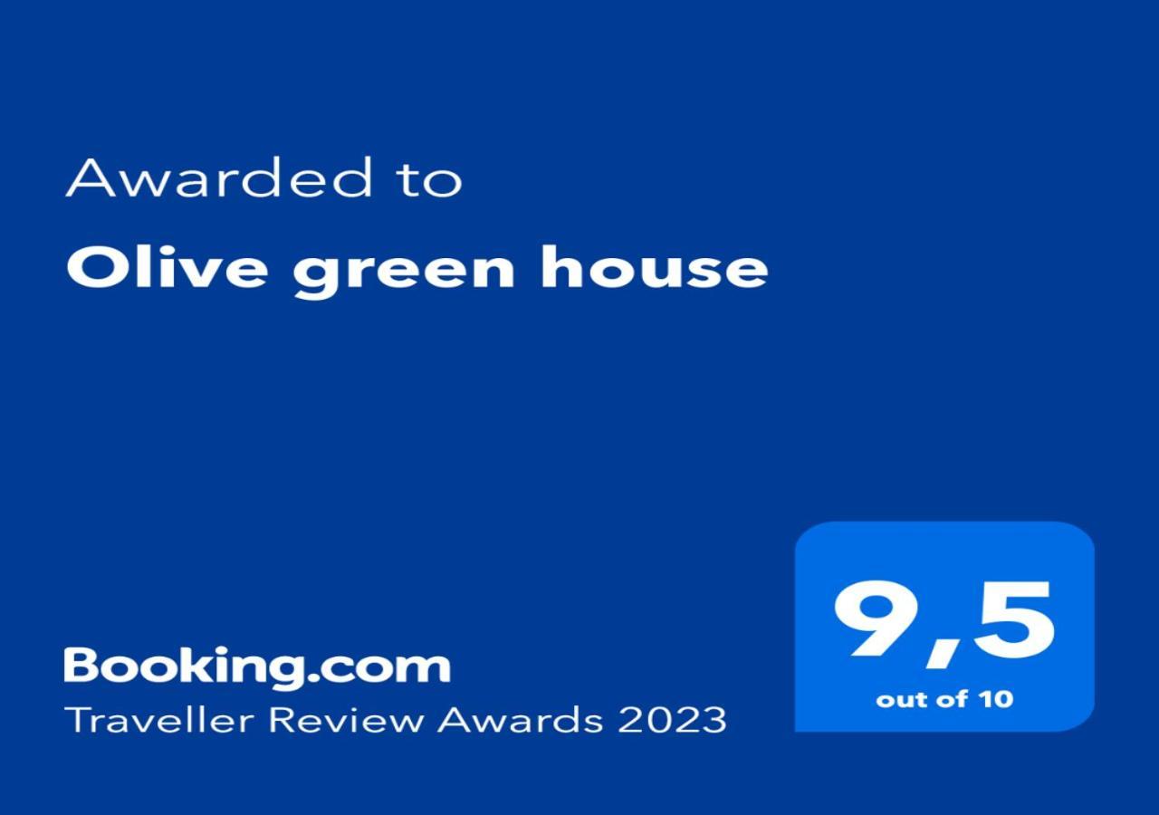 Olive Green House อาเยีย เปลาเยีย ภายนอก รูปภาพ