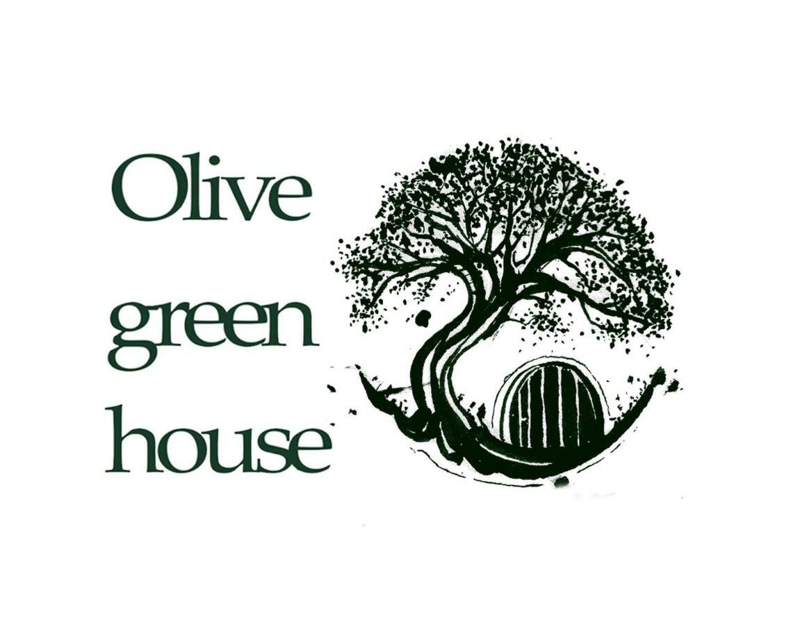 Olive Green House อาเยีย เปลาเยีย ภายนอก รูปภาพ